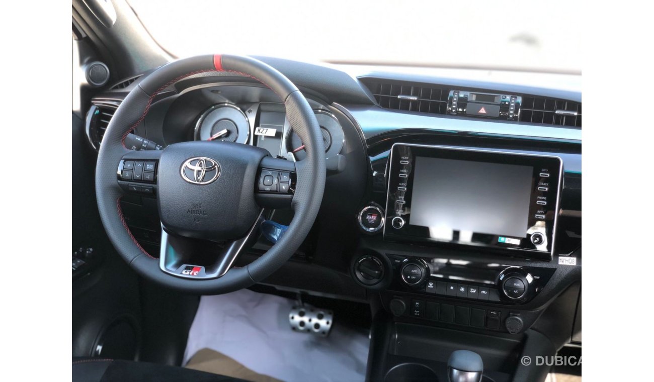 تويوتا هيلوكس TOYOTA HILUX GR 4.0L