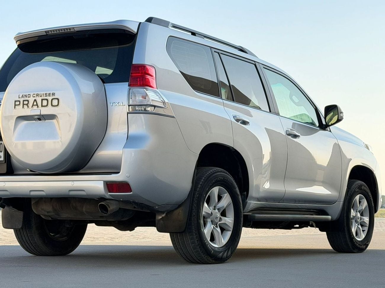 Toyota Prado full option, sunroof