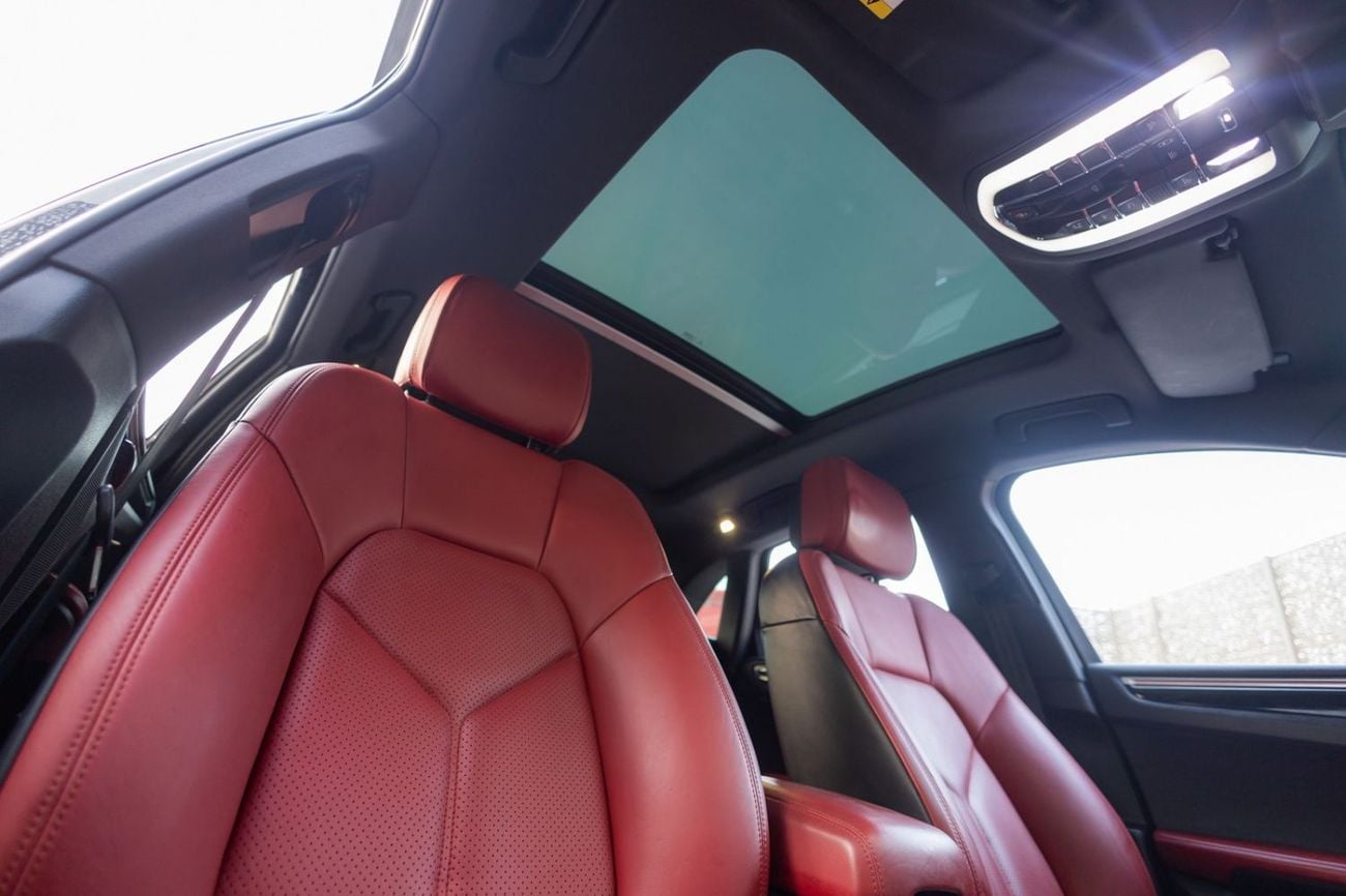 Porsche Macan Macan