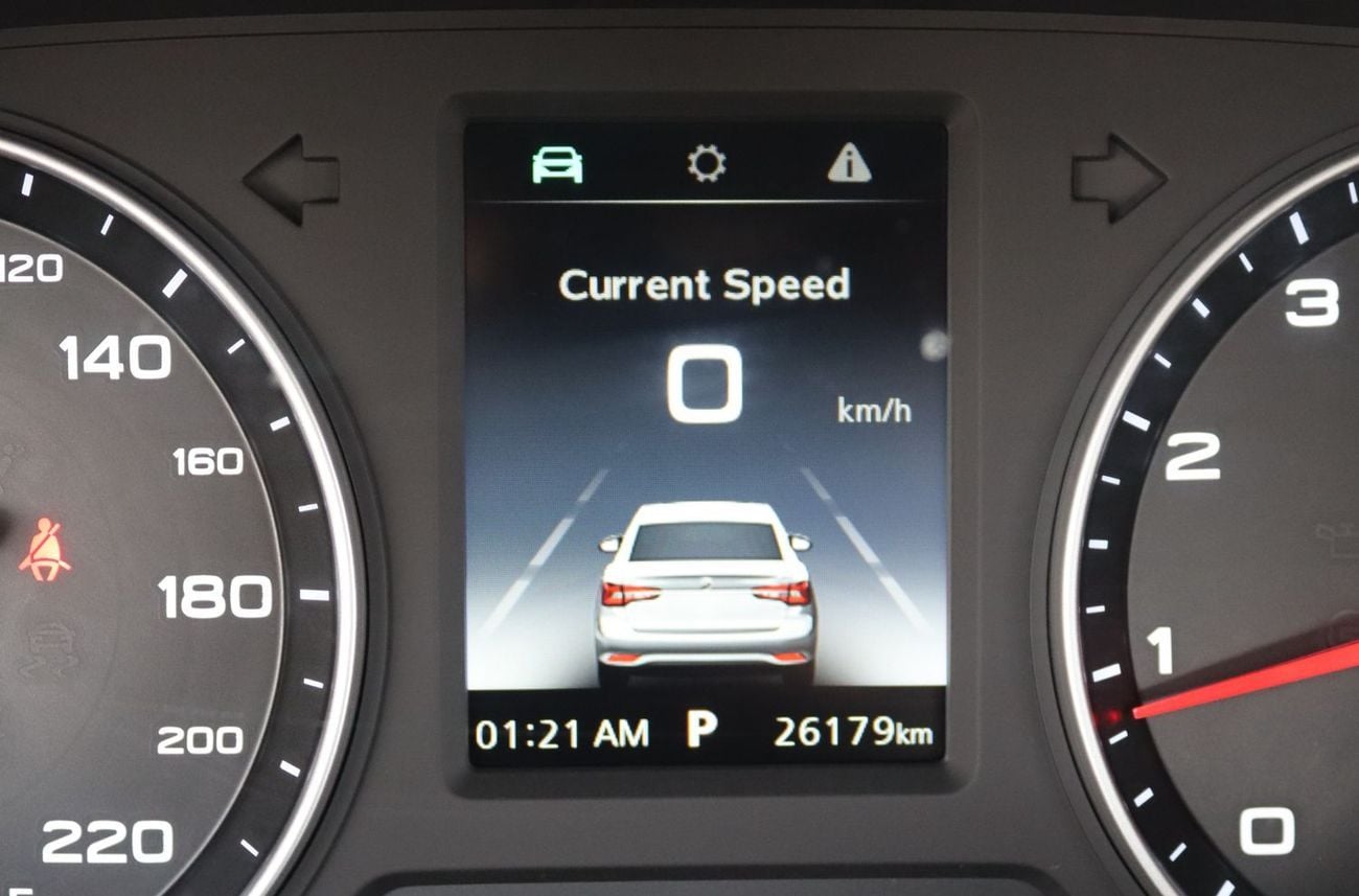 أم جي 5 ام جى 5 - 2024- خليجى - فل أوبشن - بمحرك 1.5- تشيكات وكاله - بحاله ممتازه من الداخل والخارج