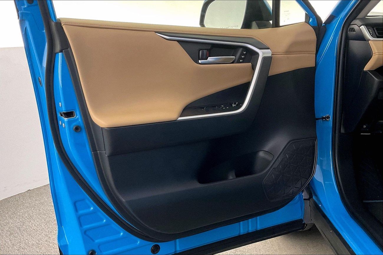 تويوتا راف ٤ VXR HEV | شامل الضمان | 0 ﺪﻔﻋﺓ ﺃﻮﻟﻯ