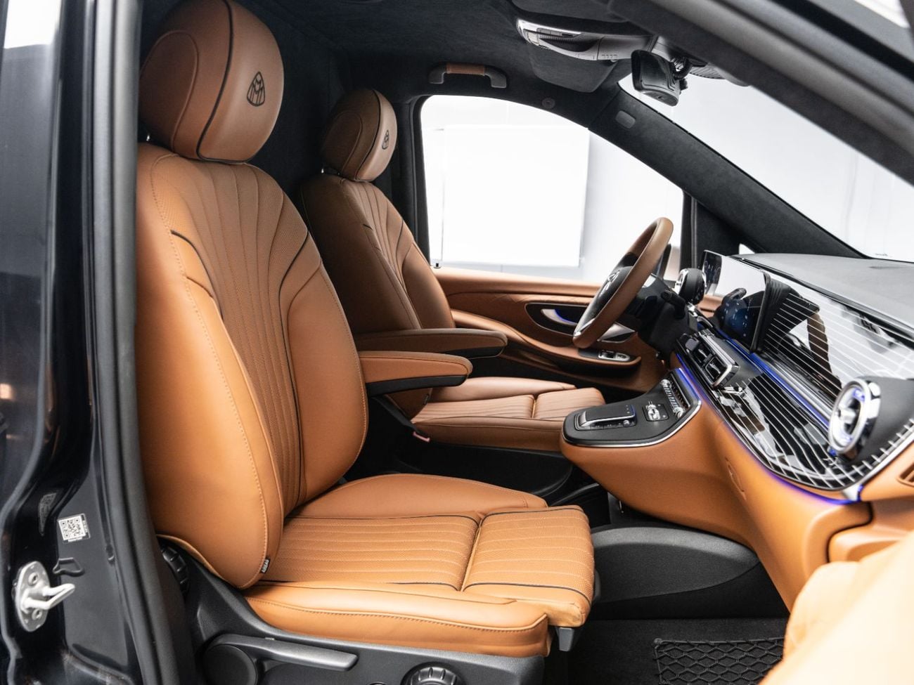Mercedes-Benz V 300 SUMMER STARTS NOW | EXCLUSIVE DEAL BY BLACKLINE, 2025 Mercedes V300 By Scuderia Motor Design
