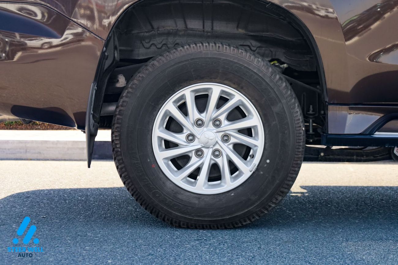 ميتسوبيشي باجيرو سبورت 2.5L Turbo Diesel | 134 HP | AT | 4WD | 7 Passenger | Dual Airbags | ABS & EBD | Ad-Safety | 2023