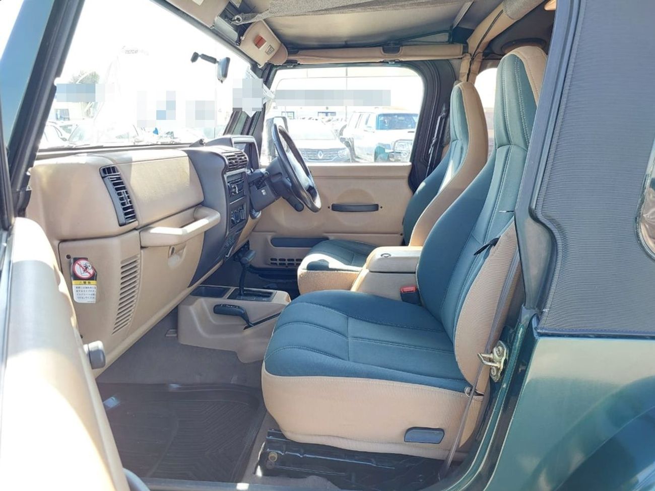 جيب رانجلر JEEP WRANGLER SUV RHD 2000 MODEL 4.0 L PETROL AUTOMATIC(PM75748)