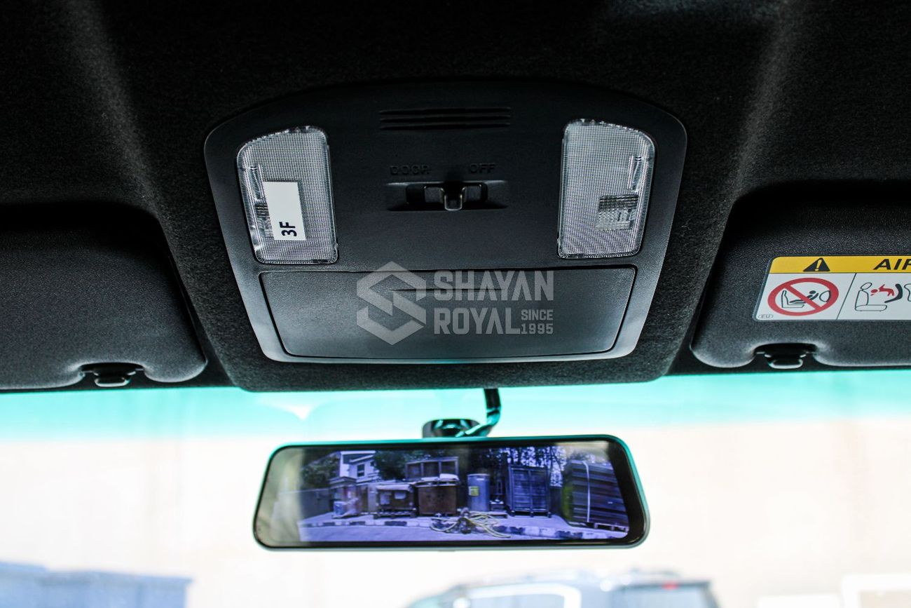 تويوتا هيلوكس LHD 4.0L PET V6 GR-SPORT 4WD AT DC 2025MY