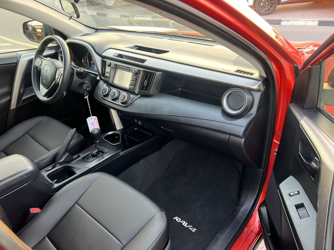 Toyota RAV4 2016 Toyota RAV4 - Midoption 2.5L V4 - Rear Camera - Leather Seat - AWD 4x4