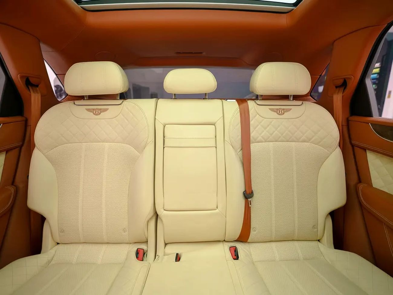 Bentley Bentayga SIGNATURE FULL AL HABTOOR HISTORY | RENEWABLE WARRANTY | W12