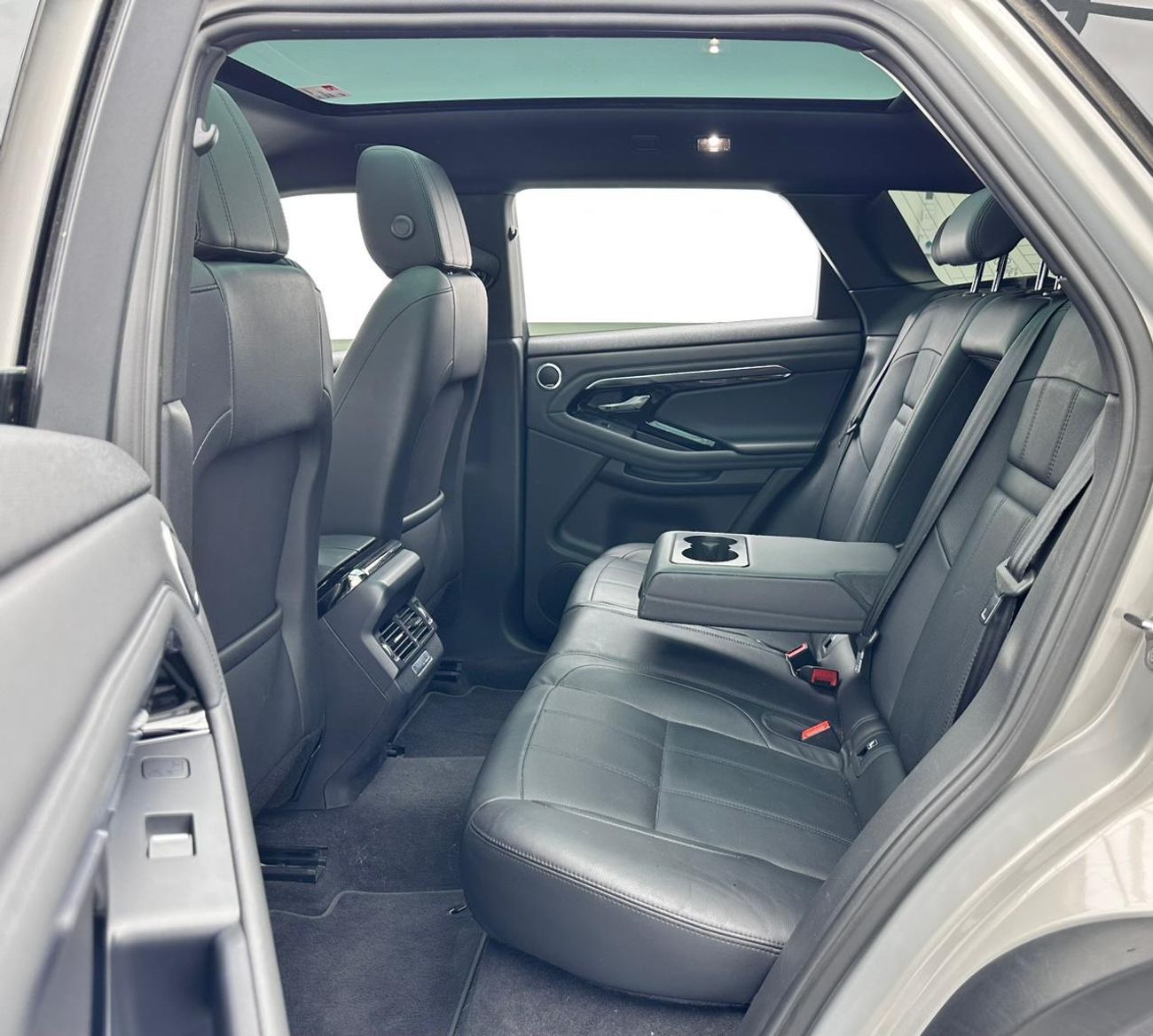 لاند روفر رانج روفر إيفوك 2021 Range Rover Evoque SE R-Dynamic, April/2026 Range Rover Warranty, Range Rover Full Service Hist