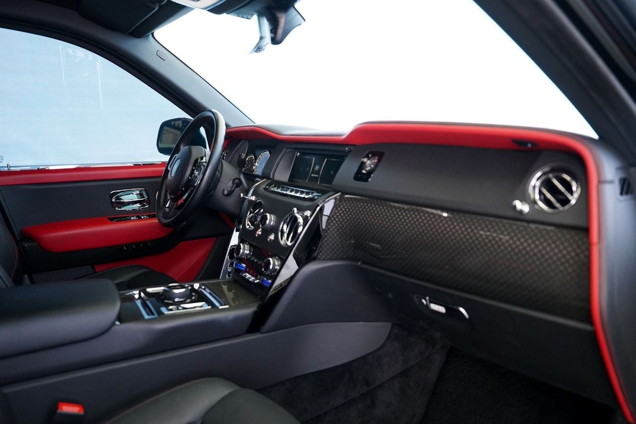 Rolls Royce Cullinan BLACK BADGE FACELIFT