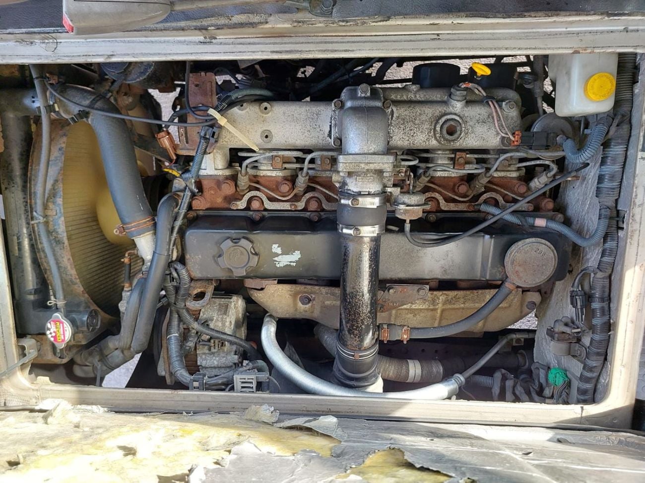 إيسوزو جرنی (RAMADAN OFFER) ISUZU JOURNEY BUS RHD 2002 MODEL 4.2 L DIESEL AUTOMATIC(PM05059)