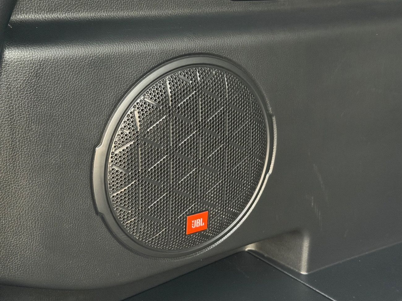 تويوتا راف ٤ 2021 TOYOTA RAV4 XSE HYBRID AWD FULL OPTIONS IMPORTED FROM USA