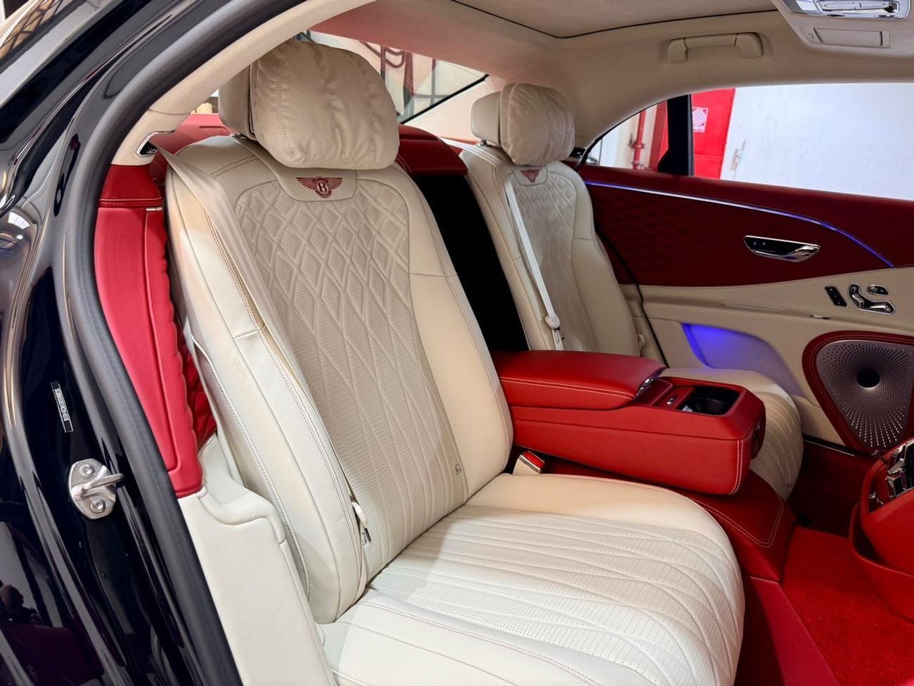 Bentley Flying Spur 4.0T V8 AZURE