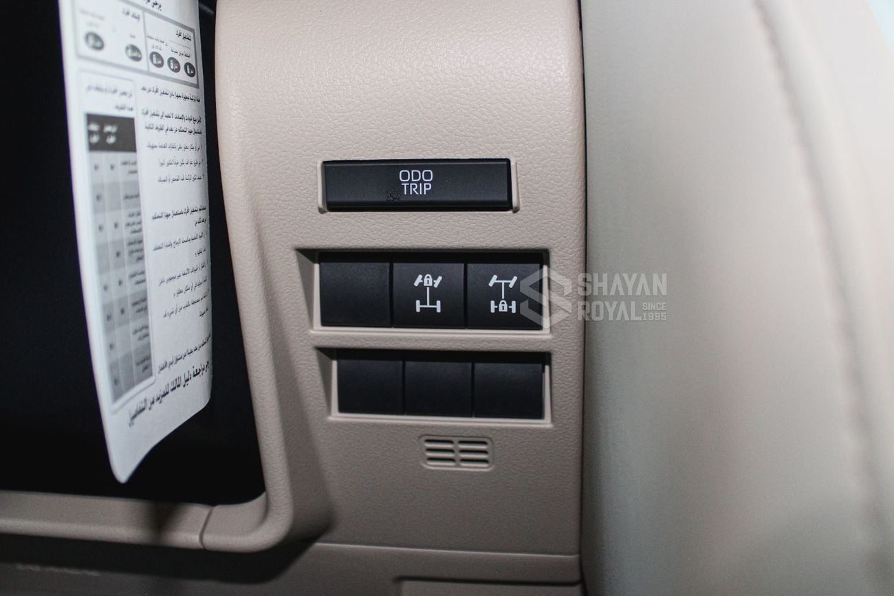 تويوتا لاند كروزر LHD LC300 4.0L PETROL V6 VX FULL OPTION WITH RADAR | SOFT DOOR CLOSING AT 7-SEATS 2026MY