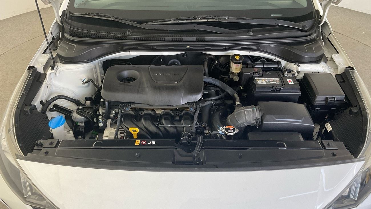 Hyundai Accent 1.6 AUTO GL AUTO SMART PLUS | Guaranteed Warranty | 0 Down Payment