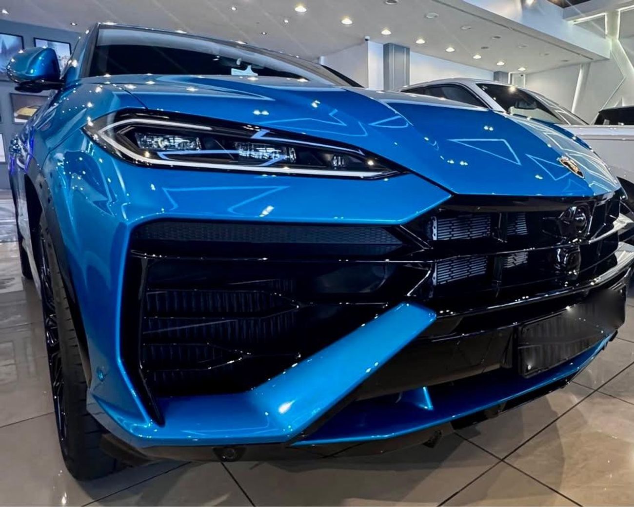 لامبورغيني اوروس SE