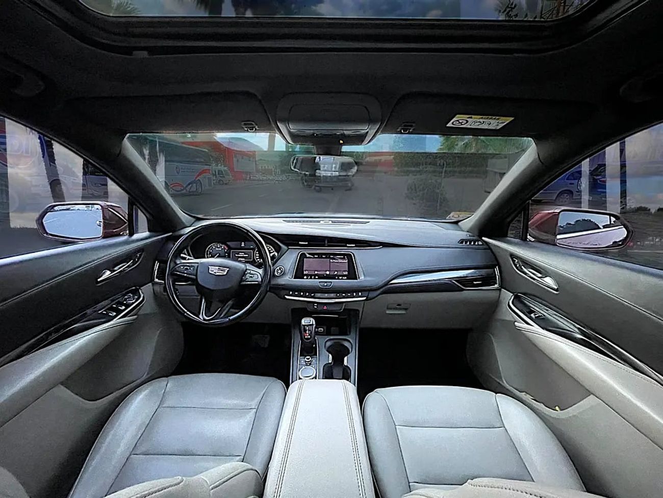 كاديلاك XT4 Premium Luxury 2.0T 928 P.M | | XT-4 | LUXURY | 2.0L TC | 4-CYLINDER| | GCC | FULLY AGENCY MAINTAINE