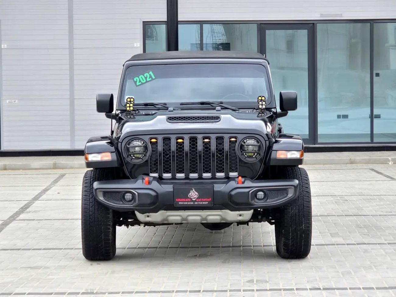 Jeep Gladiator MOJAVE (NON GCC) Mojave (Canadian Specs)