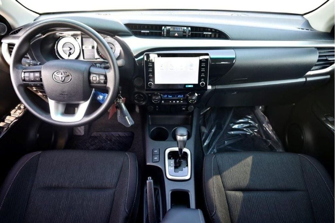 Toyota Hilux 2025 TOYOTA HILUX DOUBLE CAB SR5 PICKUP 2.4L DIESEL 4WD AT