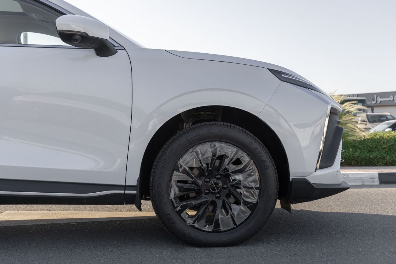 Forthing T5 HEV DONGFENG FORTHING T5 | HEV | GCC | HYBRID | V4 | WHITE | 2026