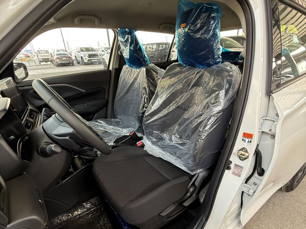 سوزوكي سويفت SWIFT 1.2 GLX 2-tone **EXPORT ONLY**التصدير فقط خارج الخليج**