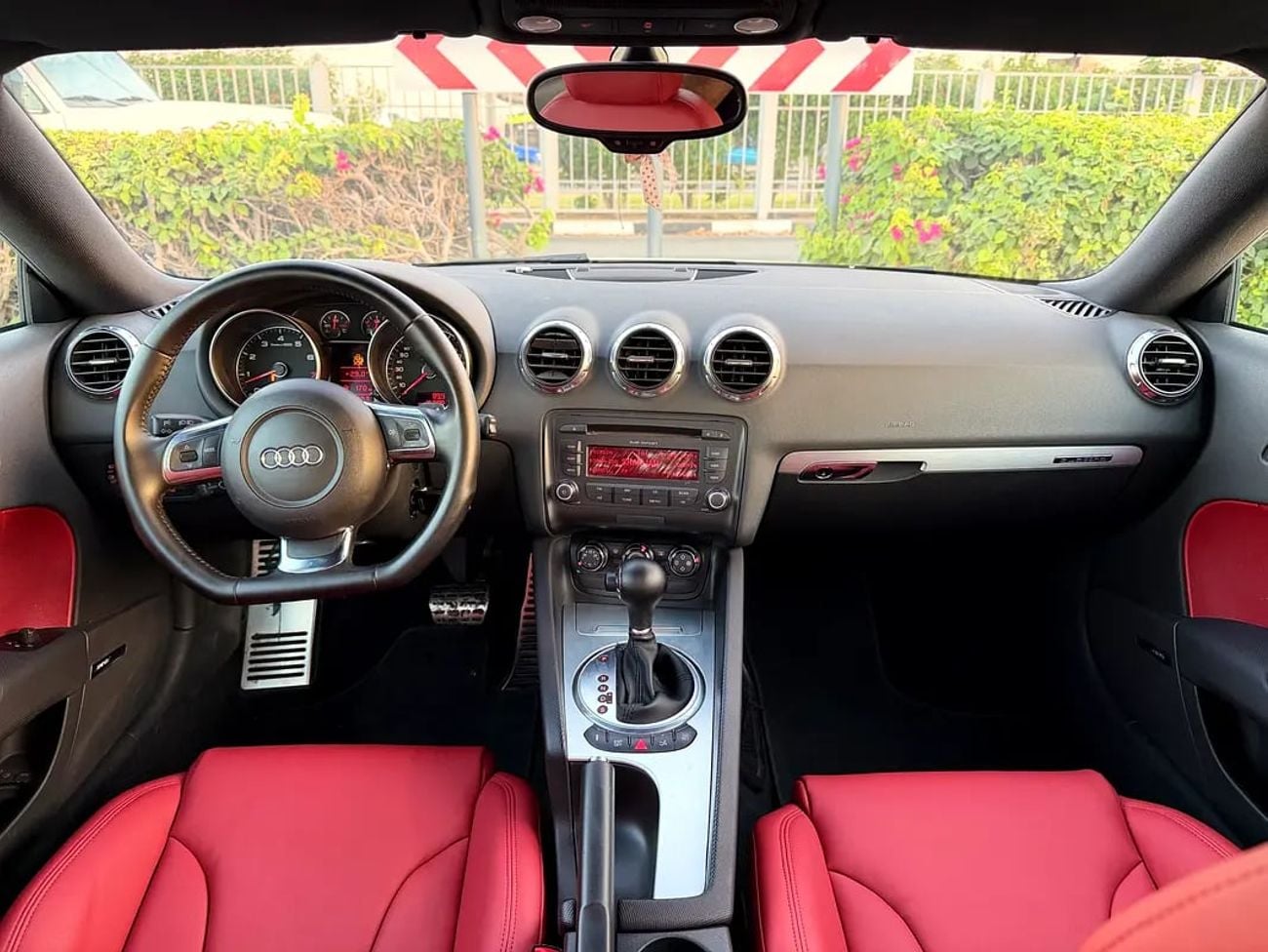أودي TT 45 TFSI S line Package | GCC Specs