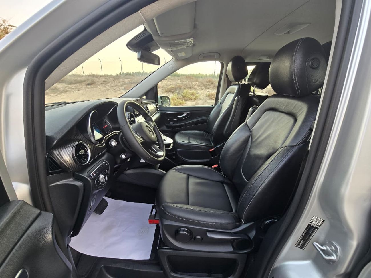 مرسيدس بنز V 250 Std 2.1L