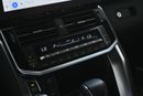 Toyota Land Cruiser VXR Toyota Land Cruiser VX-R 3.5L Twin Turbo + Hybrid V6 4WD