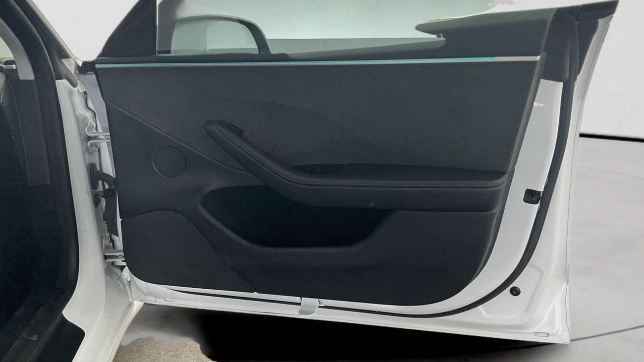 Tesla Model 3 Performance (Dual Motor) | upto AED 20,000 Ramadan Discount | Guaranteed Warranty | 0 Down Payment