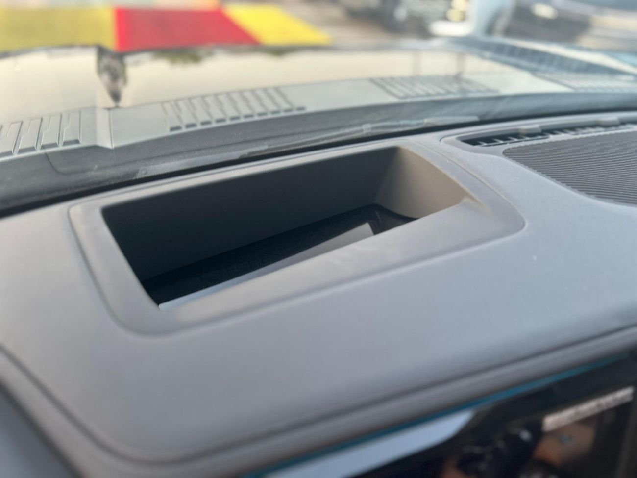 بي واي دي ليوبارد 8 Smart and Brave Flagship Edition (7 Seats)