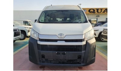 Toyota Hiace 3.5 // manual // model 2024