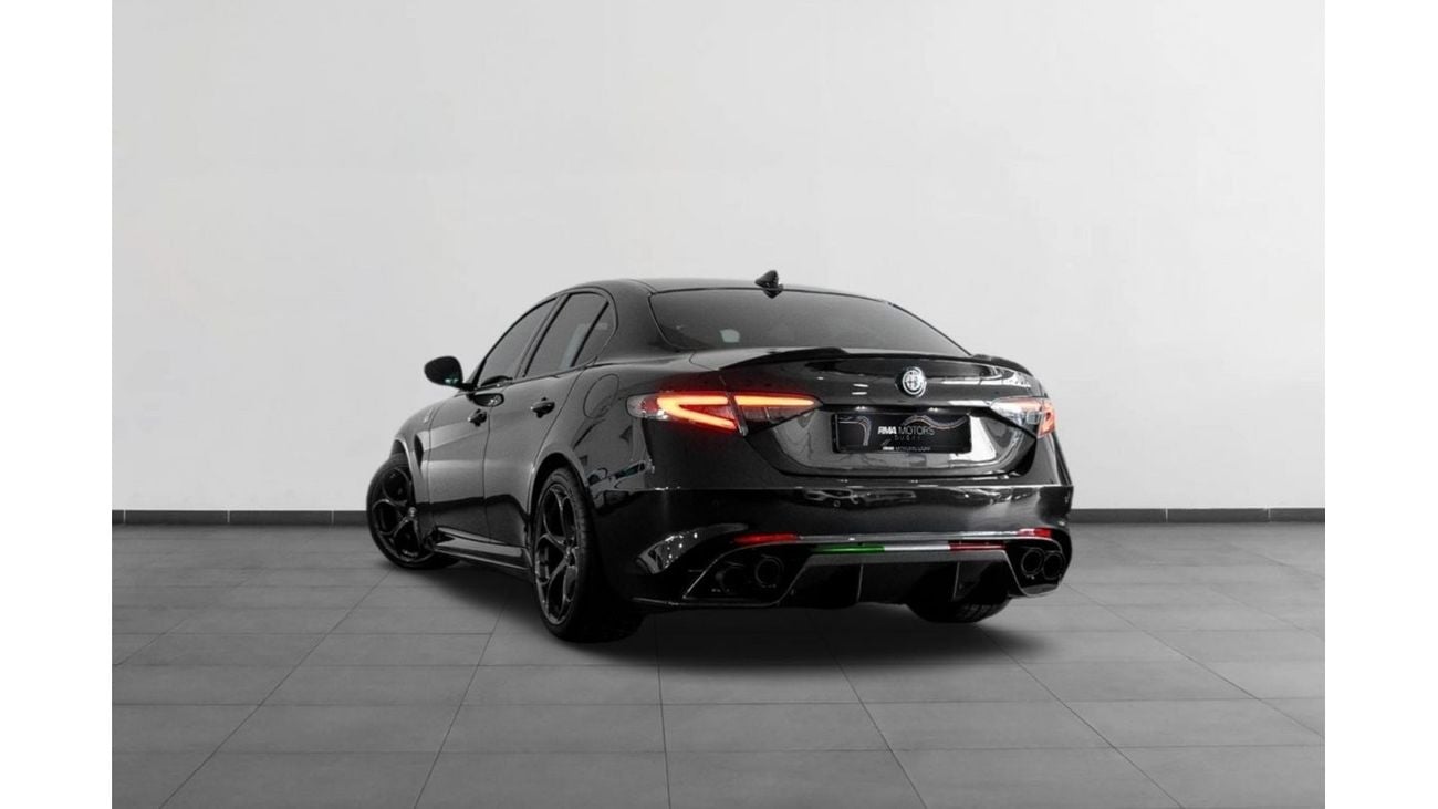 ألفا روميو جوليا 2023 Alfa Romeo Giulia Quadrifoglio / Highest option available / 5 Year Alfa Romeo Warranty & Servic