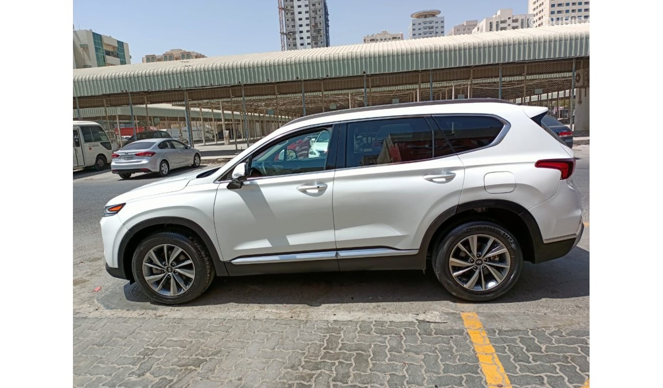 Hyundai Santa Fe 2019 Full Option Panoramic For URGENT SALE