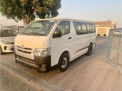Toyota Hiace 2500cc DSL AIRBAGS + ABS 15 SEATER 2023MY