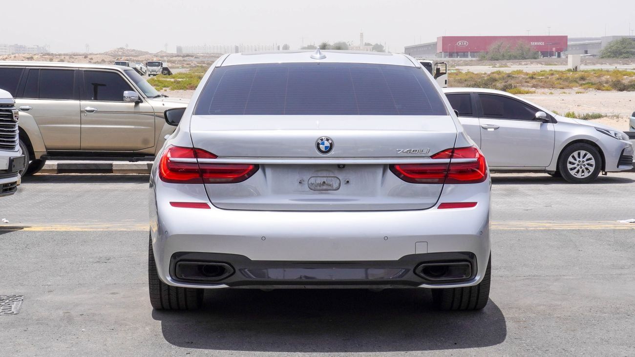بي أم دبليو 740Li