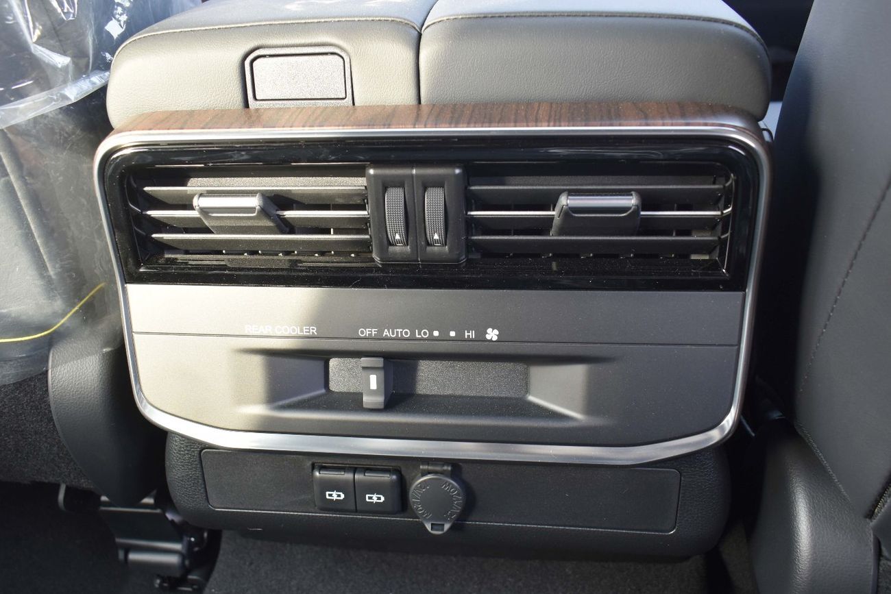 Toyota Land Cruiser 2025 MODEL TOYOTA LAND CRUISER GXR 3.3L TDSL