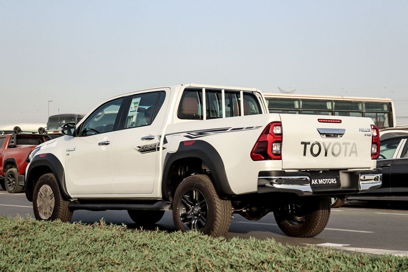 Toyota Hilux SR5 4.0L PETROL 4WD 2025 MY