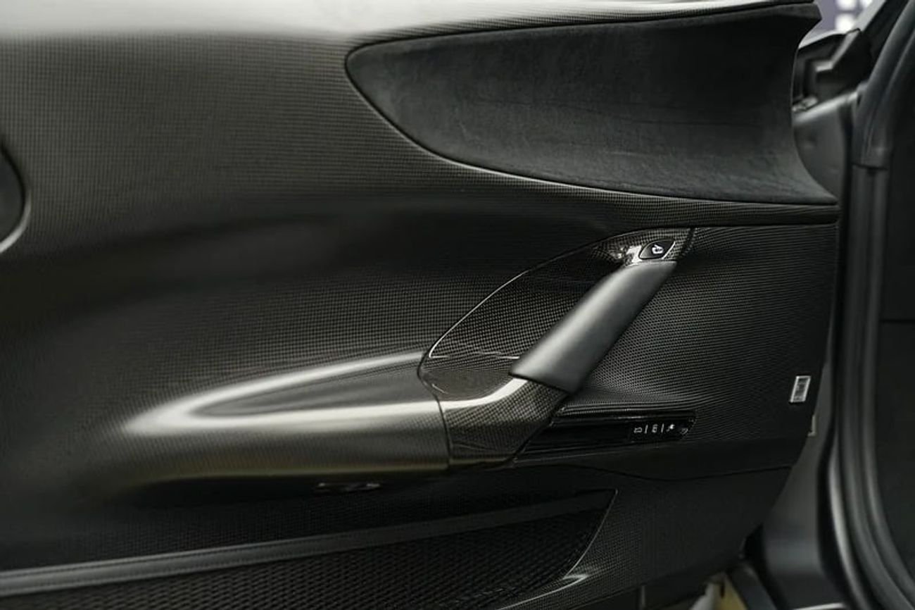 Ferrari SF90 Stradale