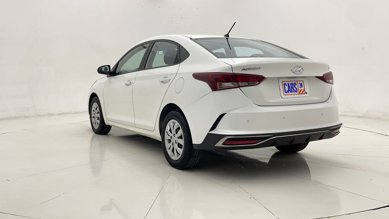 Hyundai Accent SMART 1.6 | Zero Down Payment | Home Test Drive