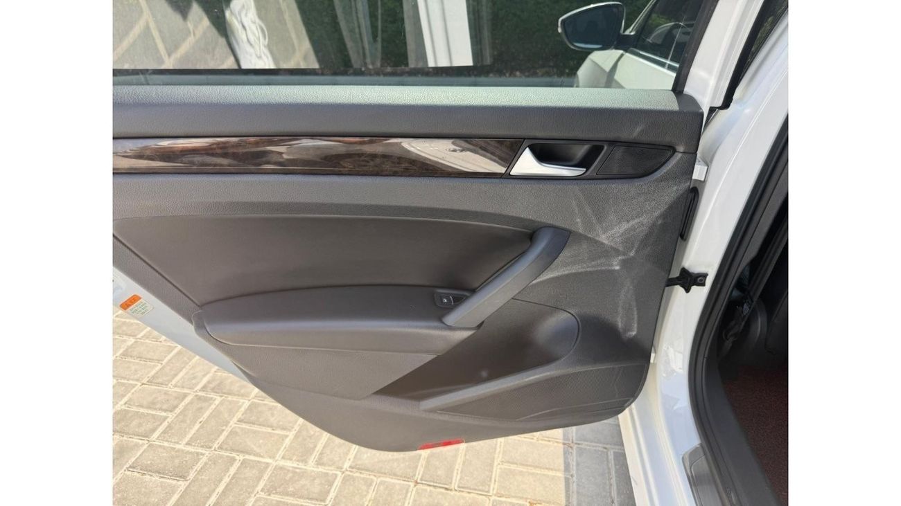 Volkswagen Passat R-Line