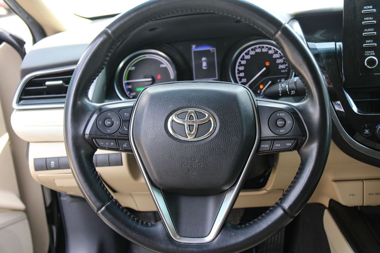 Toyota Camry GLE HEV 2023 Toyota Camry Hybrid GLE Full Option | Premium Hybrid Sedan for Export from Dubai