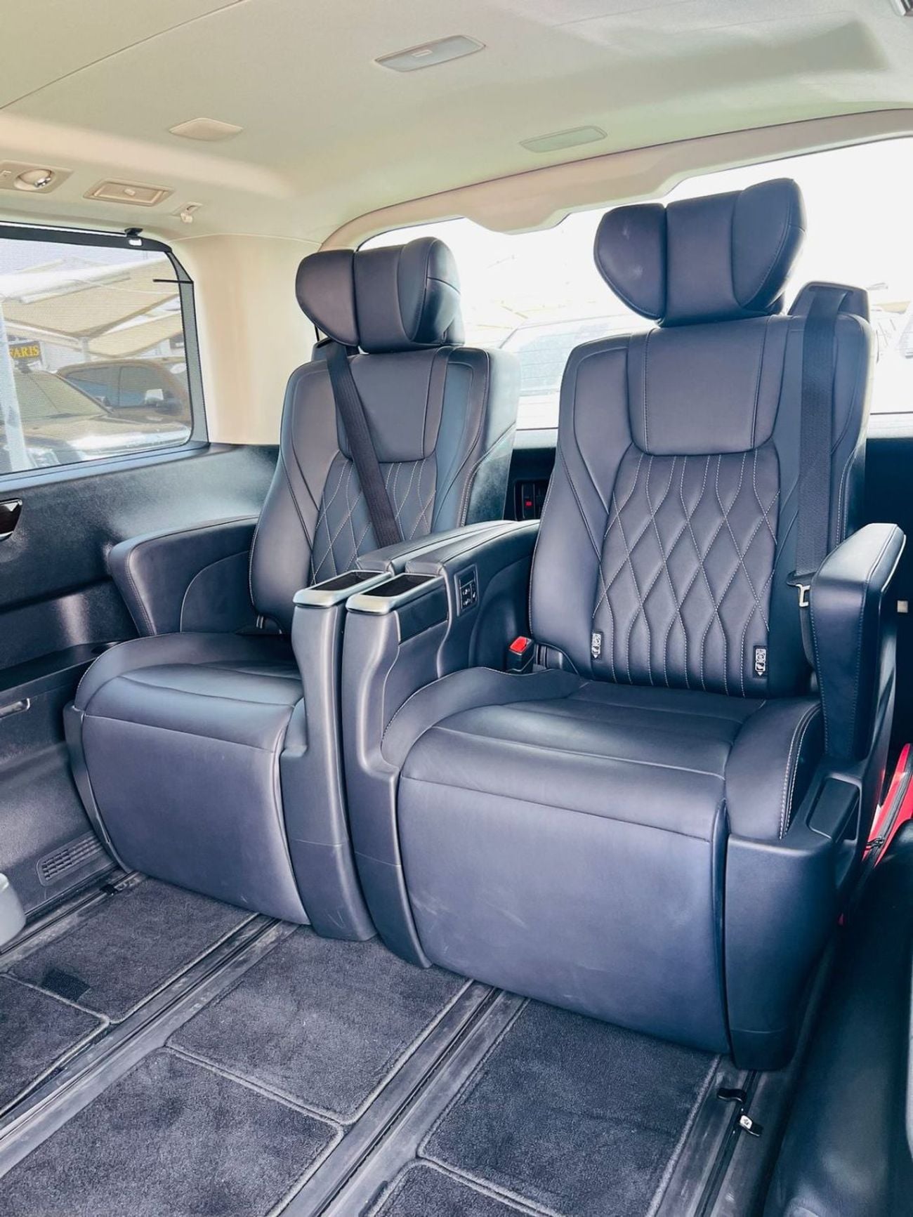 Toyota Granvia TOYOTA GRANVIA 2020 3.5L Premium/V6