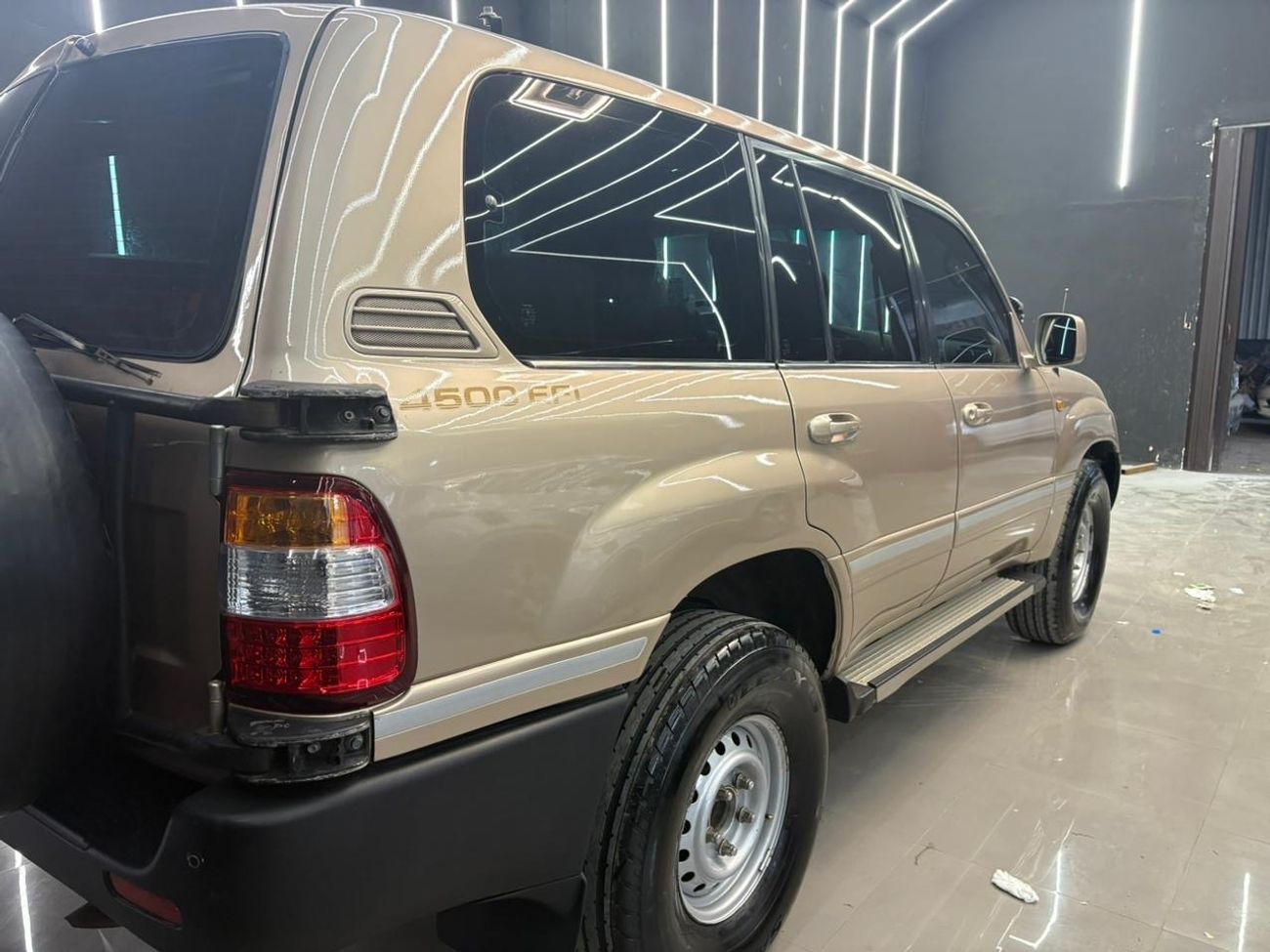 Toyota Land Cruiser GX.R