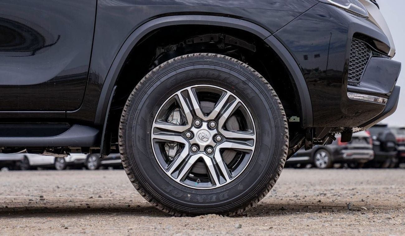 تويوتا فورتونر EXR FORTUNER 2.7L 4WD PETROL 2025