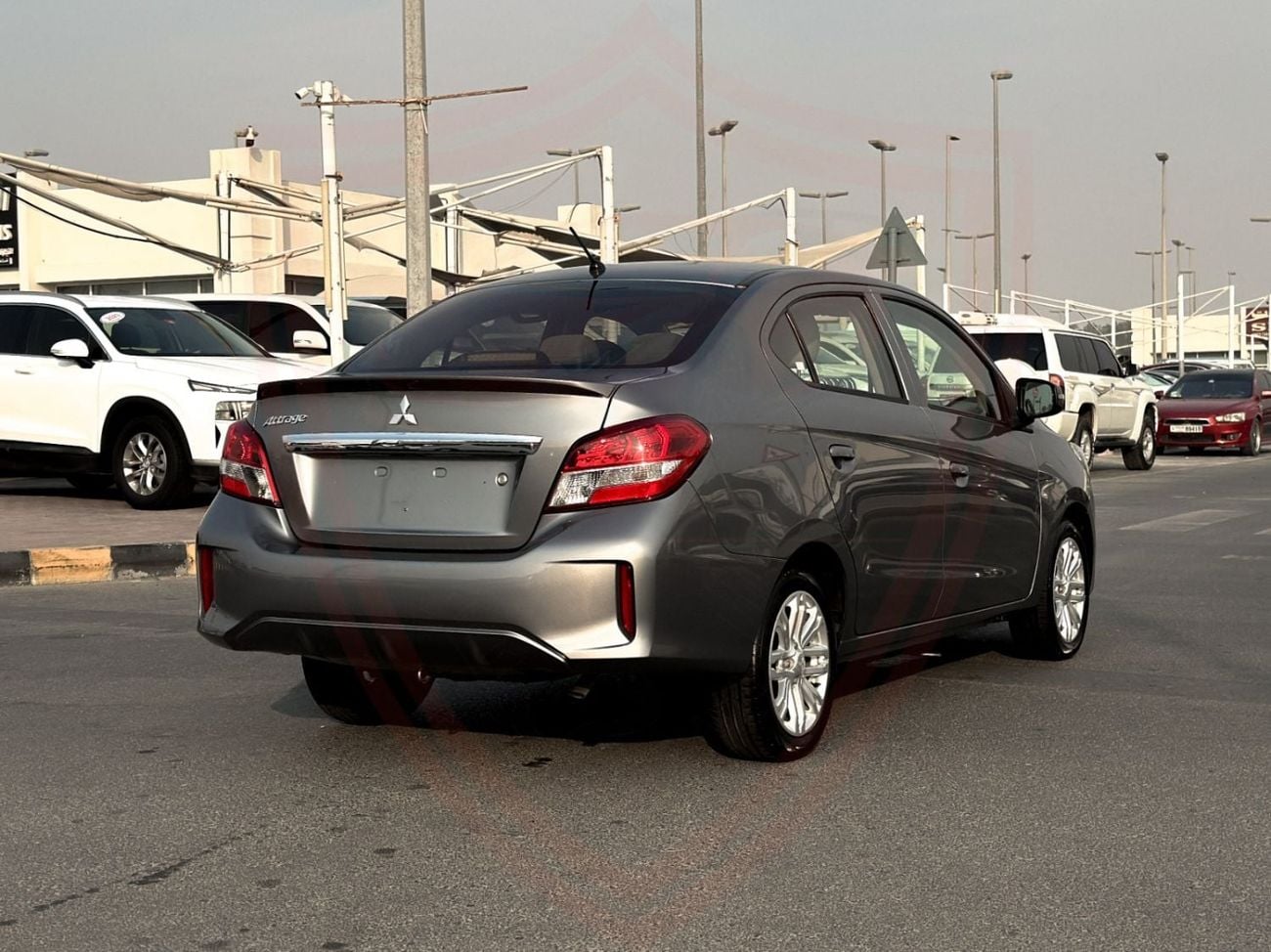 ميتسوبيشي اتراج GLX HIGHLINE Free Accident Excellent Condition