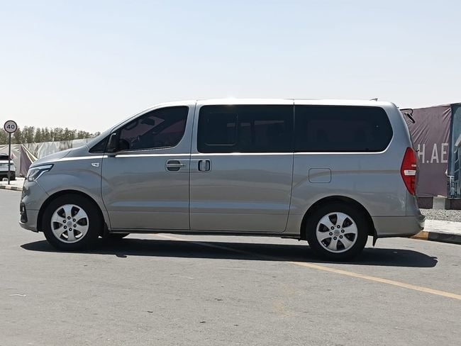 Hyundai H-1 Van 9 Seater Diesel, миниатюра 24