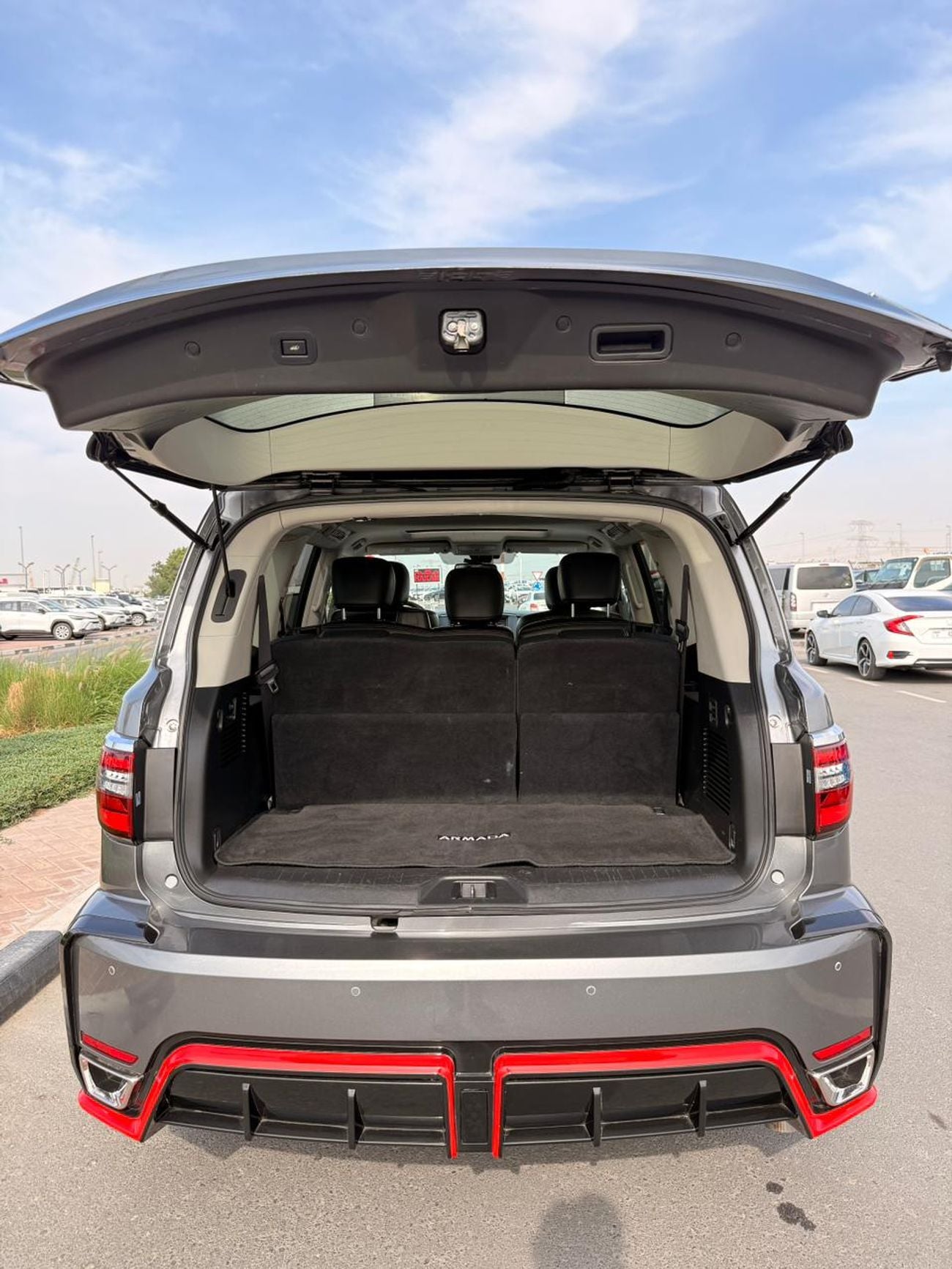 Nissan Armada SL 4WD Full option sunroof