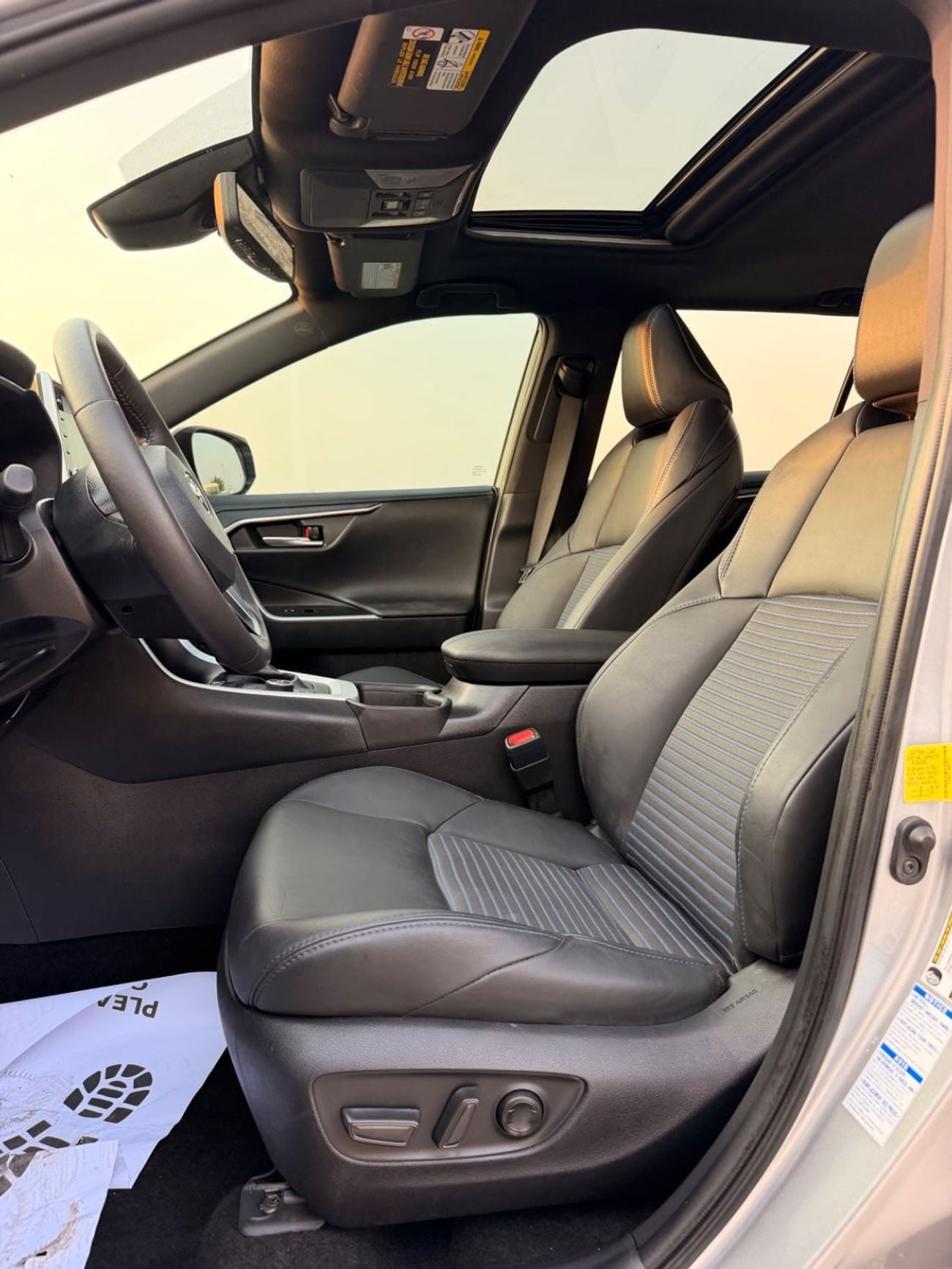 تويوتا راف ٤ LTD HEV تويوتا RAV4 XSE هايبرد 2021، دفع رباعي، كاملة المواصفات، مستوردة من الولايات المتحدة الأمريكية