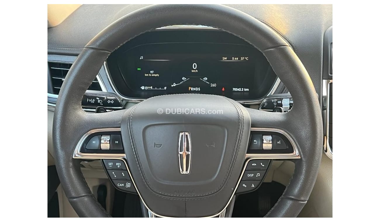 Lincoln Continental LINCOLN CONTINENTAL 2019 GCC UNDER WARANTY WITH SERVICE CONTRACT IN PERFECT CONDITION