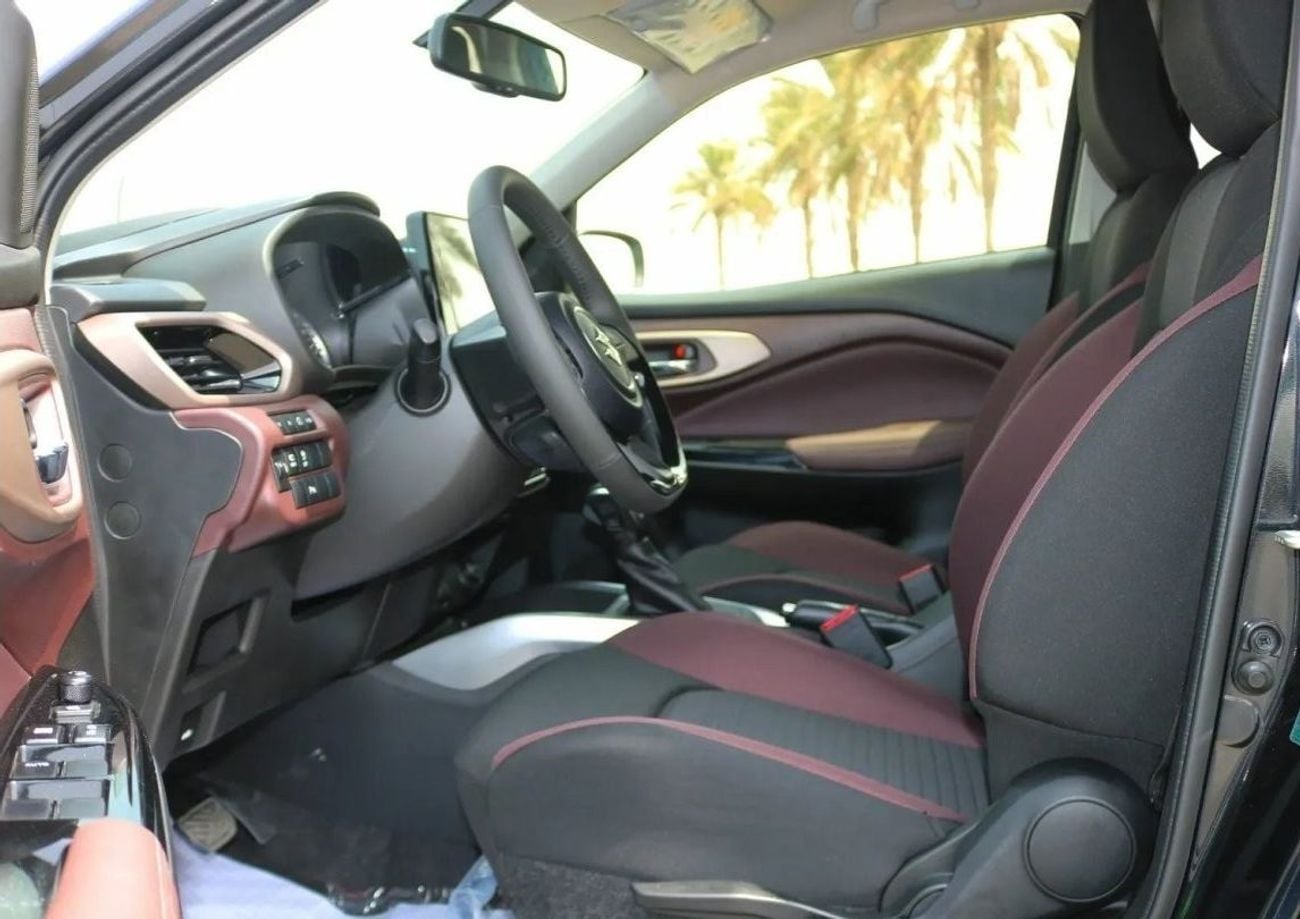 Suzuki Fronx GLX 1.5P AT MY2024 – BLUISH BLACK PEARL