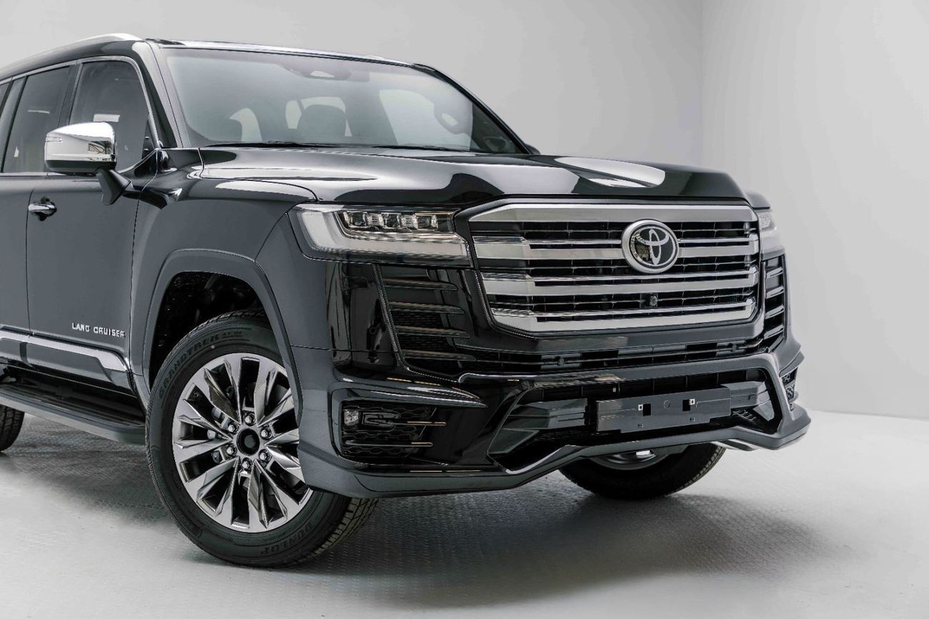 تويوتا لاند كروزر VXR 3.3L - Attitude Black Inside Black & Dark Red | Export Only